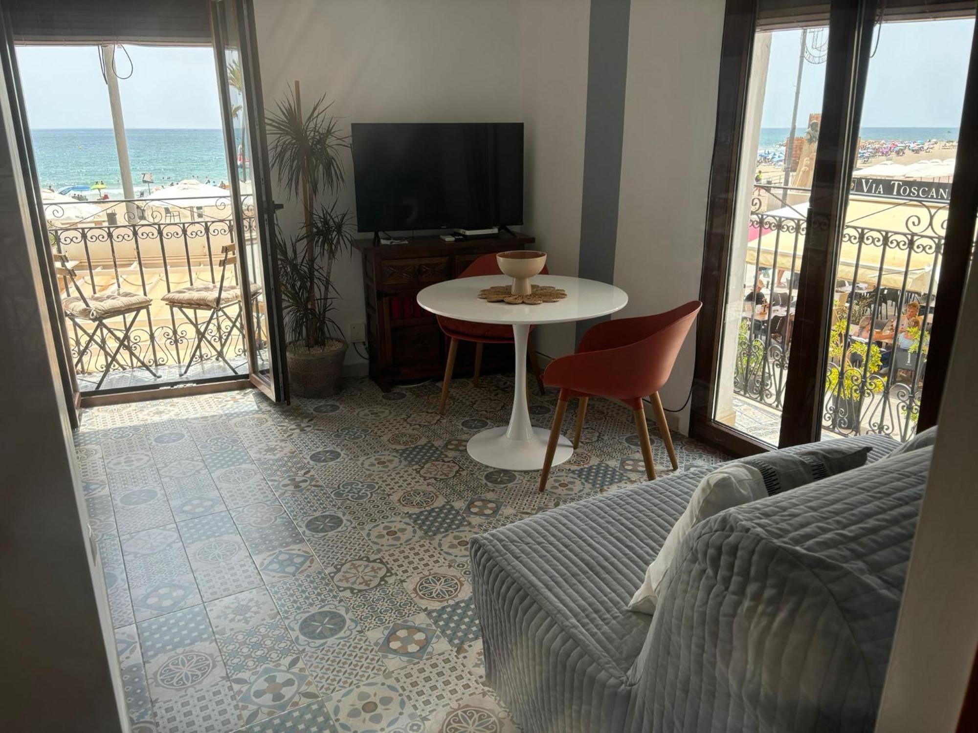 H&B Costablanca Lejlighed Villajoyosa Eksteriør billede